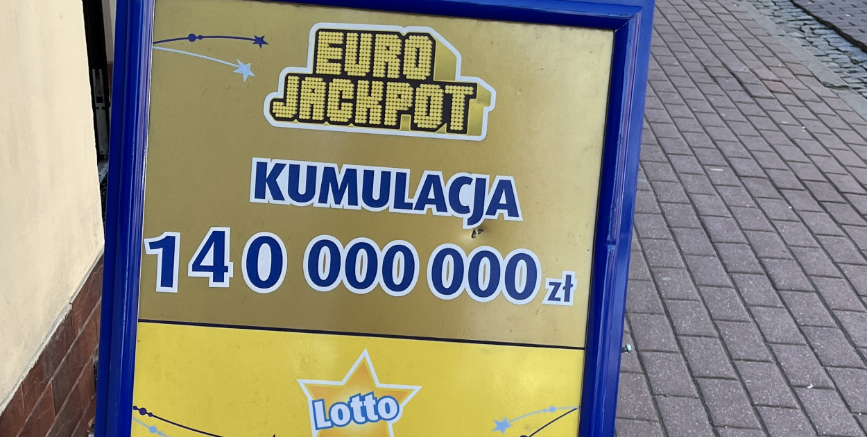 Wzrośnie podatek także od wygranych w Lotto. Fot. tk