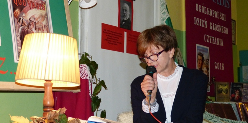 Głośne Czytanie Sienkiewicza w Gimnazjum w Zdunach