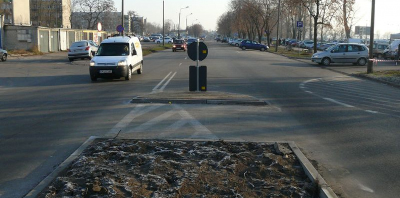 Nowe przejście dla pieszych na ul. Starzyńskiego w Łowiczu. 
