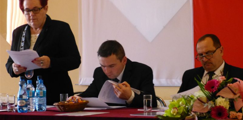 OStatnia w 2016 roku sesja Rady Gminy Łyszkowice. fot.Tomasz Matusiak