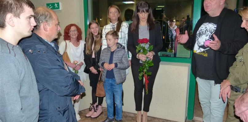 Otwarcie wystawy w Galerii Bank&DM w Głownie. Fot. EWR