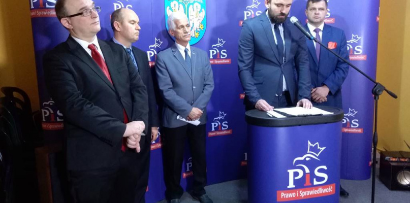 Konferencja prasowa PiS w Łowiczu