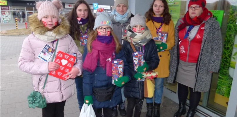 Wolontariusze WOŚP w Galerii Głowno. Fot. EWR