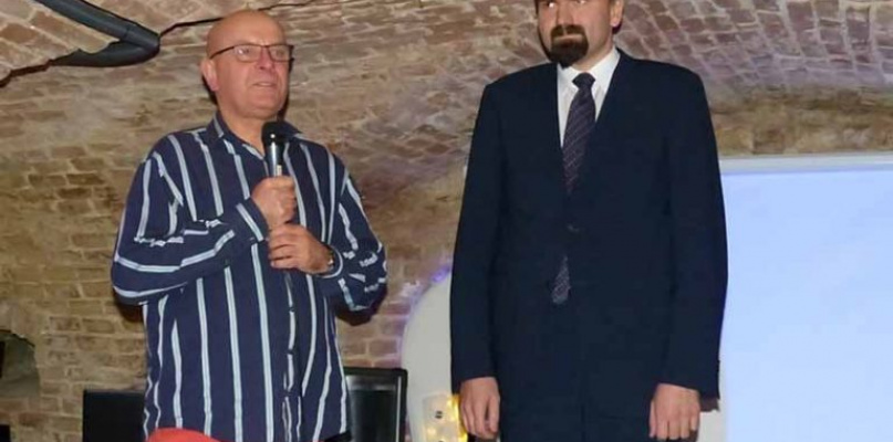 Tomasz Świątkowski z prof. Zbigniewem Tucholskim. 