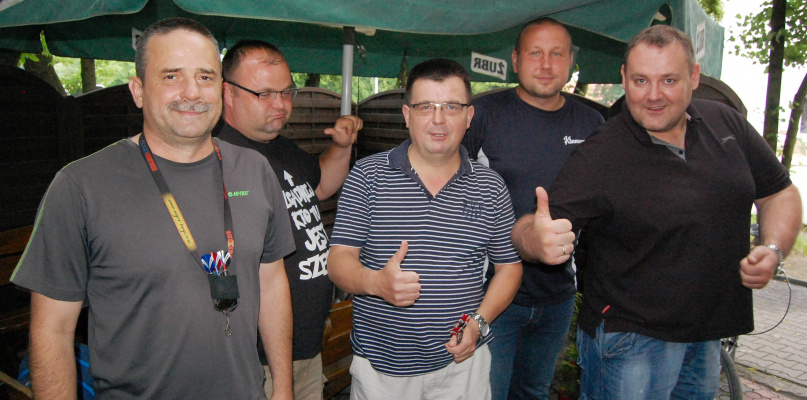 Ekipa ŁKD Leg Łowicz szykuje się do ostatniego meczu. Fot.: Paweł A. Doliński.