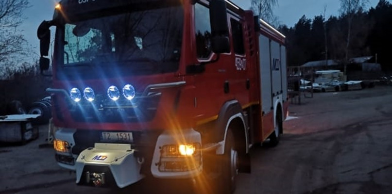 Jednostka OSP Stary Waliszew witałą nowy samochód w grudniu 2020 r. fot. Archiwum NŁ
