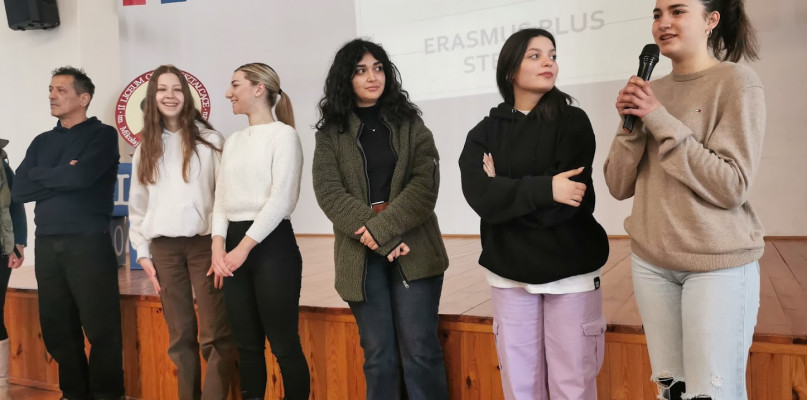 Zajęcia w rmaach prohgramzu Erasmus + w II LO im. Mikołaja Kopernika w Łowiczu.fot. Tomasz Matusiak