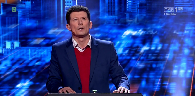 Mariusz Tokarski w teleturnieju “Jaka to melodia?”, 7 lutego 2020 r. / źródło: vod.tvp.pl