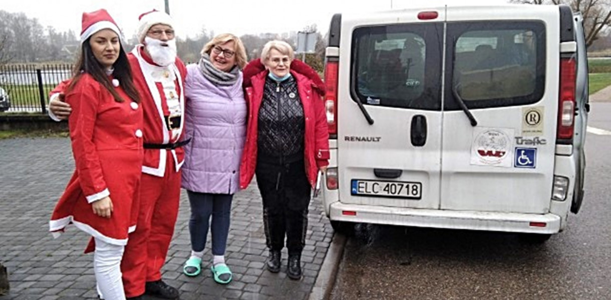 Mikołaj z Łowicza odwiedzi Wileńszczyznę przed świętami, podobnie jak w latach ubiegłych. Fot. Stowarzyszenie Rodak