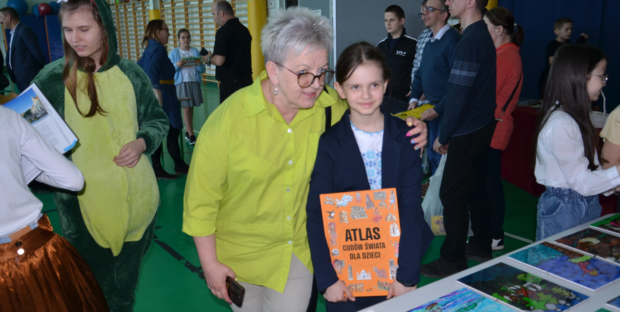 W grupie I, obejmującej uczniów klas III-IV szkół podstawowych: I nagrodę zdobyła Vira Nano ze SP w Bielawach