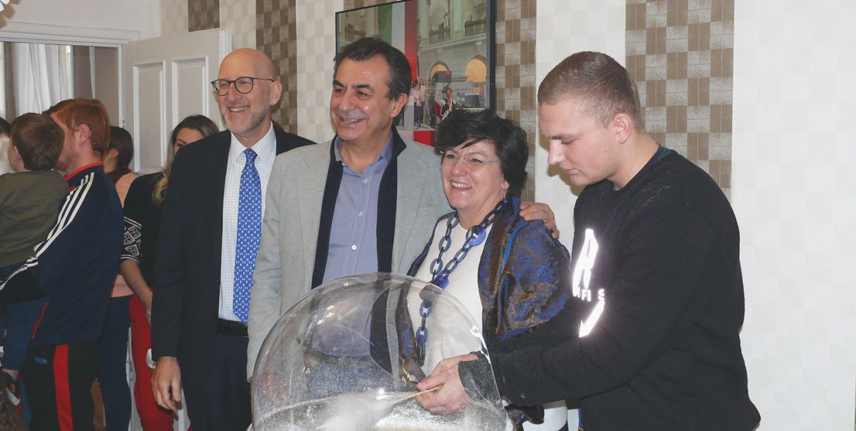Od lewej: Luca Franchetti Pardo, Umberto Magrini i Marta Azevado. 