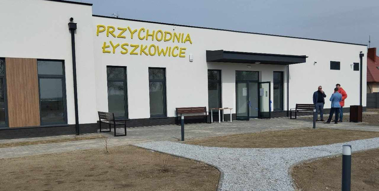 Łyszkowice. Przychodnia do likwidacji rok po otwarciu