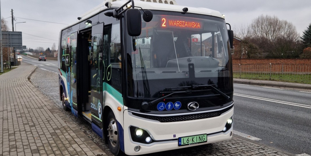 Jeden z testowanych przez MZK elektrycznych autobusów . fot. MZK/UM Łowicz