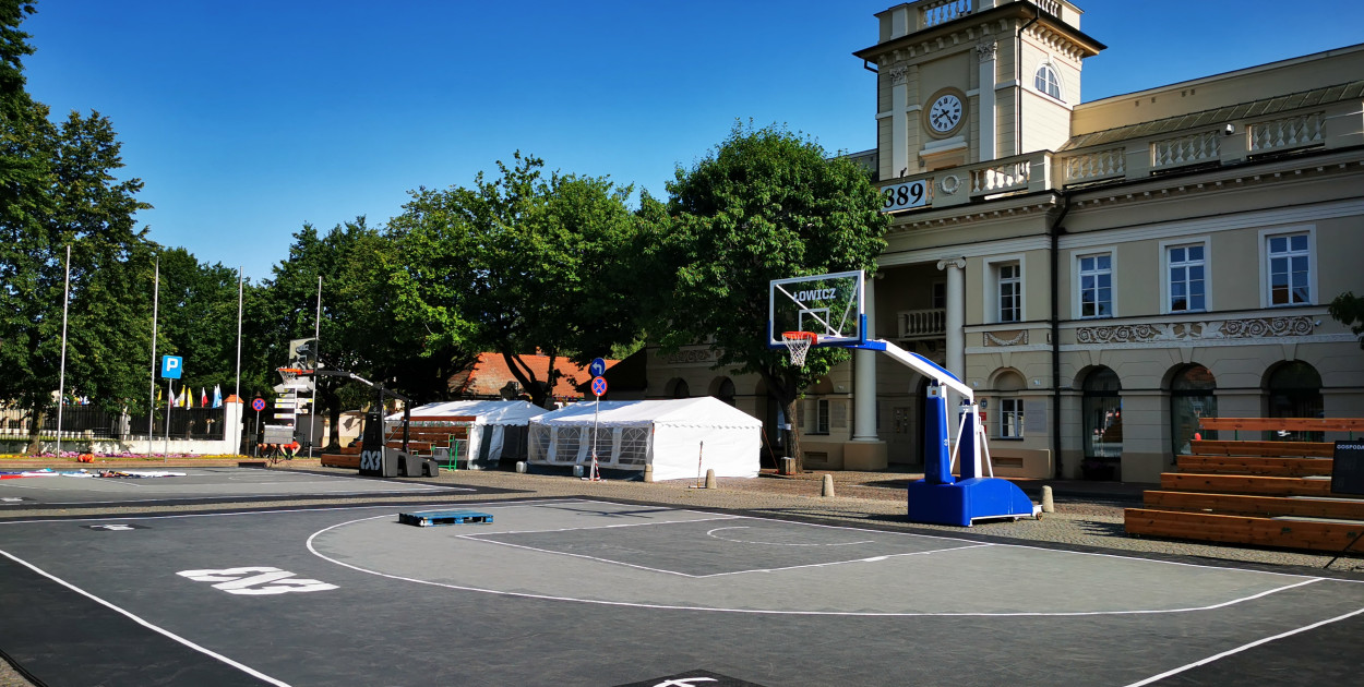 Przygotowania do Młodzieżowych Mistrzostw Polski w koszykówce 3×3 w kategoriach U15, U17 i U23.. fot. tb/NŁ