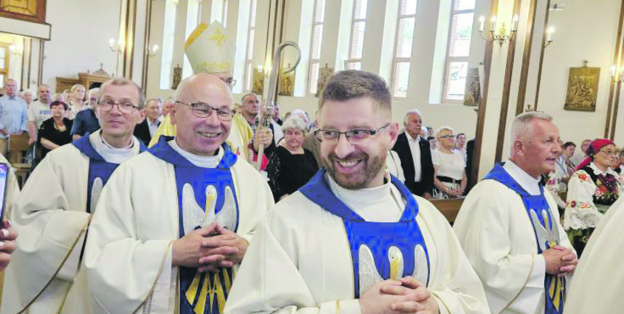 Uroczystości jubileuszowe na Korabce – parafia Matki Bożej dziękuje za 25 lat istnienia i opiekę swojej patronki