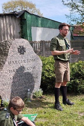 Spotkanie harcerzy w pasażu Grabskiego-11540