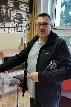 W Łowiczu trwają wybory prezydenckie-11650