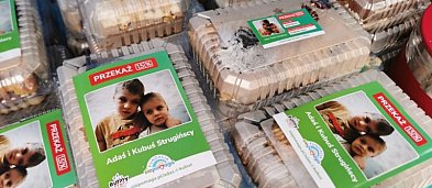 Bełchów. Kiermasz słodkości dla Adasia i Kubusia-4261