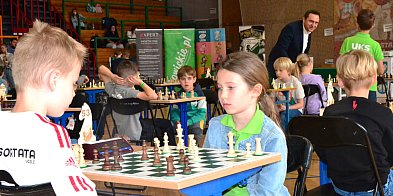 Turniej szachowy w łowickiej hali OSiR-311957