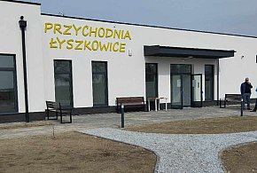 Łyszkowice. Przychodnia do likwidacji rok po otwarciu-323510