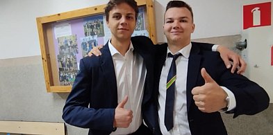Matura 2025. Uczniowie z pijarskiego LO w dobrych nastrojach przed j. polskim-325474
