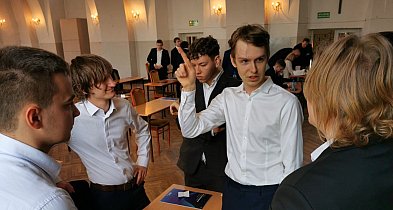 Matura 2025. Byliśmy w ZST nr 1 w Łowiczu - dziś już jest mniej stresu-325528