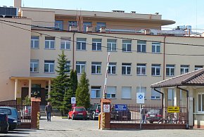 Po zabójstwie lekarza w Krakowie. Czy w łowickim szpitalu jest bezpiecznie?-325629