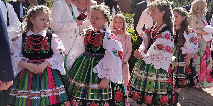 Dzieci na Korabce przystąpiły do Pierwszej Komunii-325709