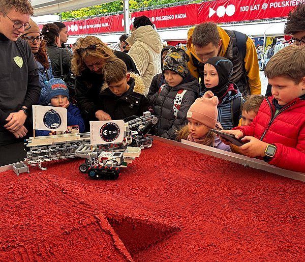 Ale Kosmos! Robotomaniacy z Blichu na Pikniku Polskiego Radia-325766