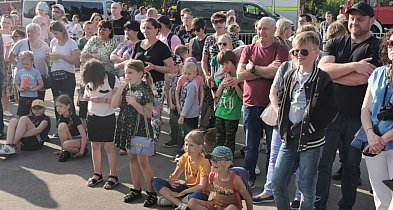 "Piękni i Młodzi Magdalena Narożna" gwiazdą Domaniewickiej Majówki 2025-325839