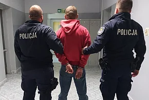 Łowicz: 37-latek włamał się do auta i groził sąsiadom. Grozi mu 15 lat więzienia-325926