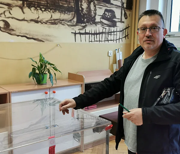 Wybory prezydenckie 2025 - mamy dane o frekwencji w Łowiczu na godz. 12.00 -325983