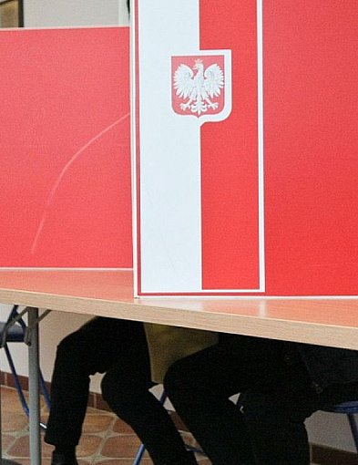 Jak głosowali mieszkańcy miasta a jak gmin? Nawrocki liderem-326016
