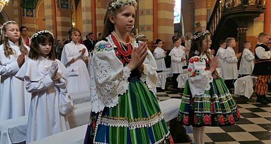 Parafia w Złakowie Kościelnym - I Komunia Święta 18 dzieci-326275