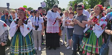 „Jaskółka” znów zaniesie modlitwy z Łowicza na Jasną Górę-326430