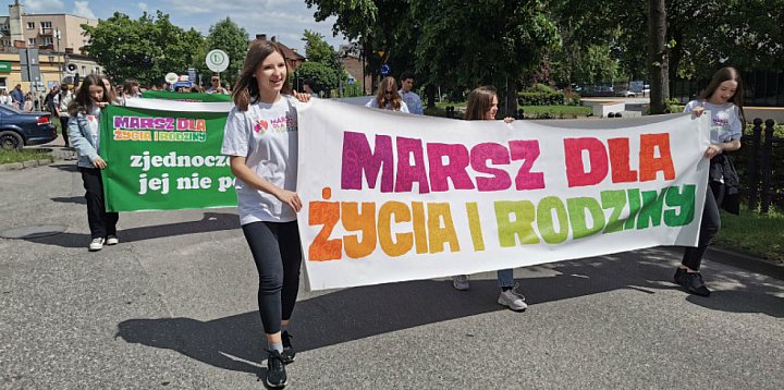 Jubileuszowy Marsz dla Życia i Rodziny już w niedzielę -326497