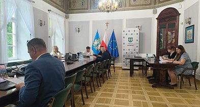 Komisja Rewizyjna oceniła budżet. Absolutorium dla burmistrza?-326649