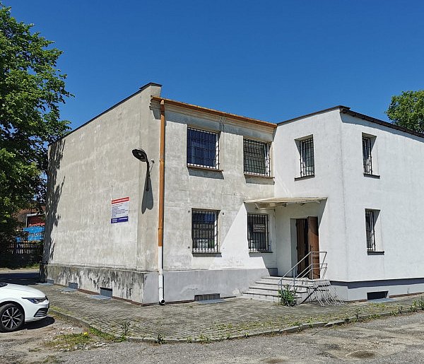 Miasto wykupi zawadzający budynek-326592