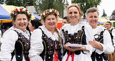 „Rozśpiewają się na całego!” – kolorowy przegląd zespołów w Chąśnie-327028