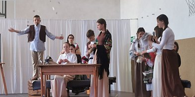 Bełchów. W Szkole Podstawowej świętowano ważną rocznicę (FOTO)-327119