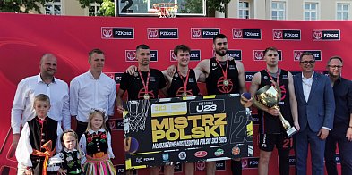 Zakończyły się Młodzieżowe Mistrzostwa Polski 3x3 w Łowiczu -327416
