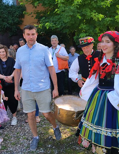 Bębniarze z całej Ziemi Łowickiej spotkali się na zamku. Takiej orkiestry jeszcze -327414