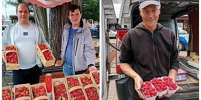 Kończy się sezon truskawkowy w Łowiczu. Na targu pojawiają się już inne owoce-327490