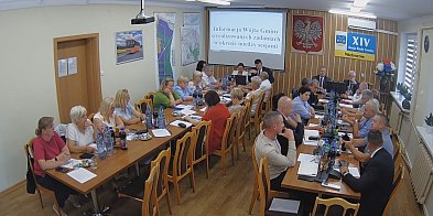Wójt Papuga z pełnym poparciem radnych-327714