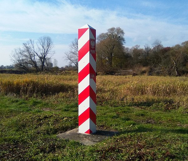 Nie każdy przejedzie bez zatrzymania. Wracają kontrole na granicach Polski-327763