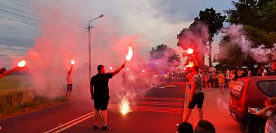 Gmina Nieborów. Strażacy z OSP w Bedanarach powitali nowy wóz (FOTO, WIDEO)-327832