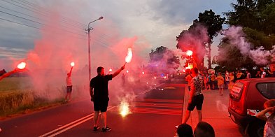 Strażacy z Bednar powitali nowy wóz -327832