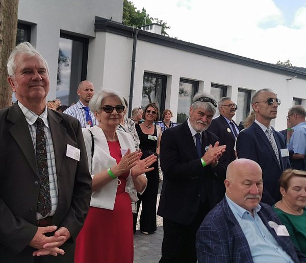 W Dąbrowie i Zdunach świętowano dwa jubileusze – było co wspominać-327883