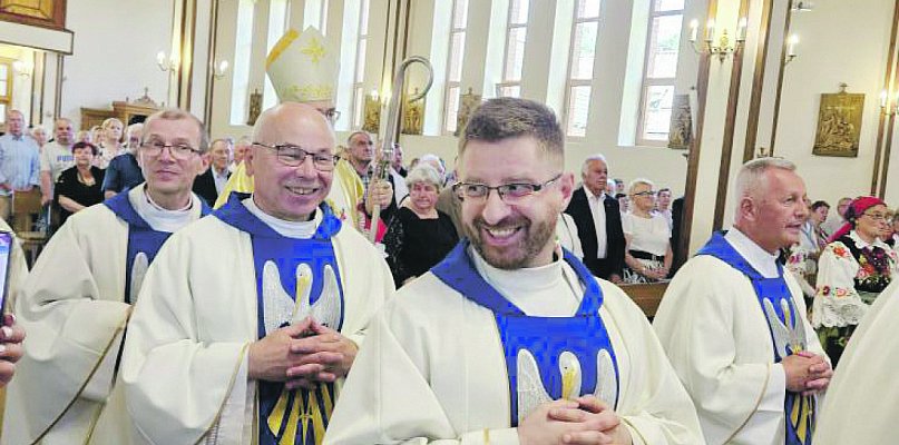 25 lat parafii na Korabce – jubileusz połączony z uroczystym odpustem - 327886