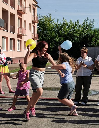 Stryków. Piknik Rodzinny na Osiedlu Batorego -327912